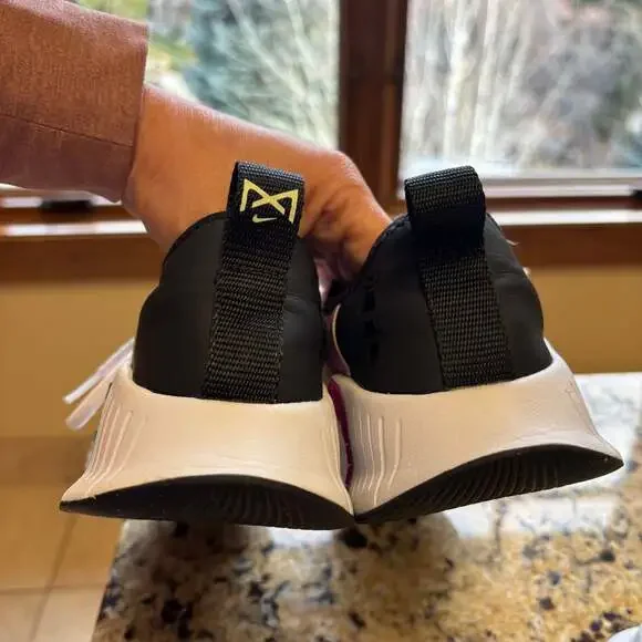 Nike Women’s Metcon - Size 7 - Picture 13 of 13